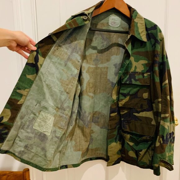 Vintage US Army Combat Woodland Camo Field Jacket Shirt Hot Weather Coat XL - Picture 2 of 6